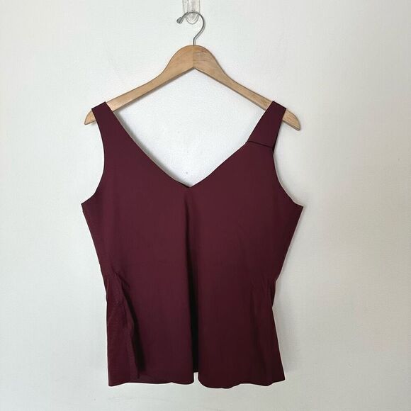 Honeylove Women’s LiftWear Wide Strap Tank in Color Fig - Picture 3 of 6